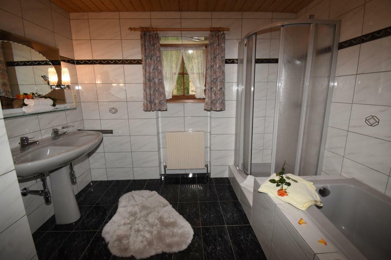 Waldesruh Apartment Niederthai Bagian luar foto